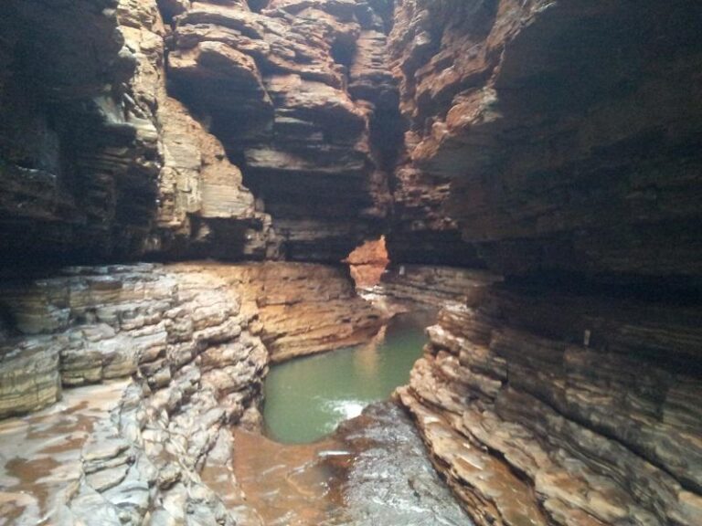 kermits pool karijini national park western australia 768x576