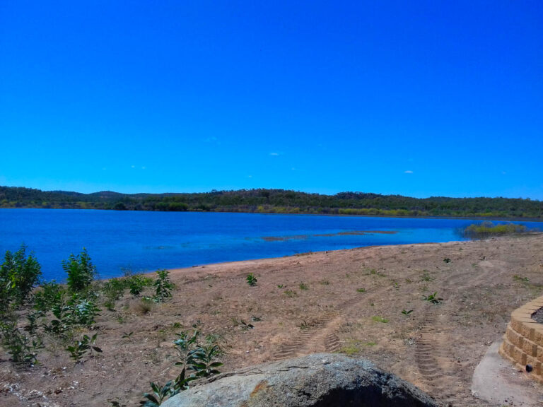 lake belmore croydon queensland 768x576