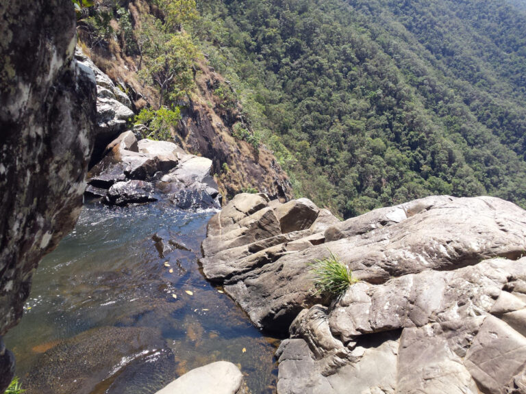 Windin Falls Woroonooran National Park QLD 01 768x576