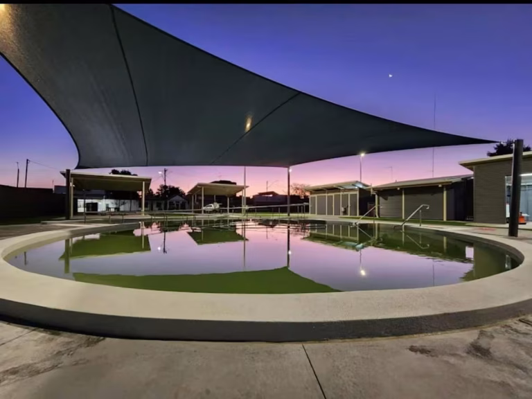 collarenebri artesian bore baths collarenebri nsw au 01 768x576